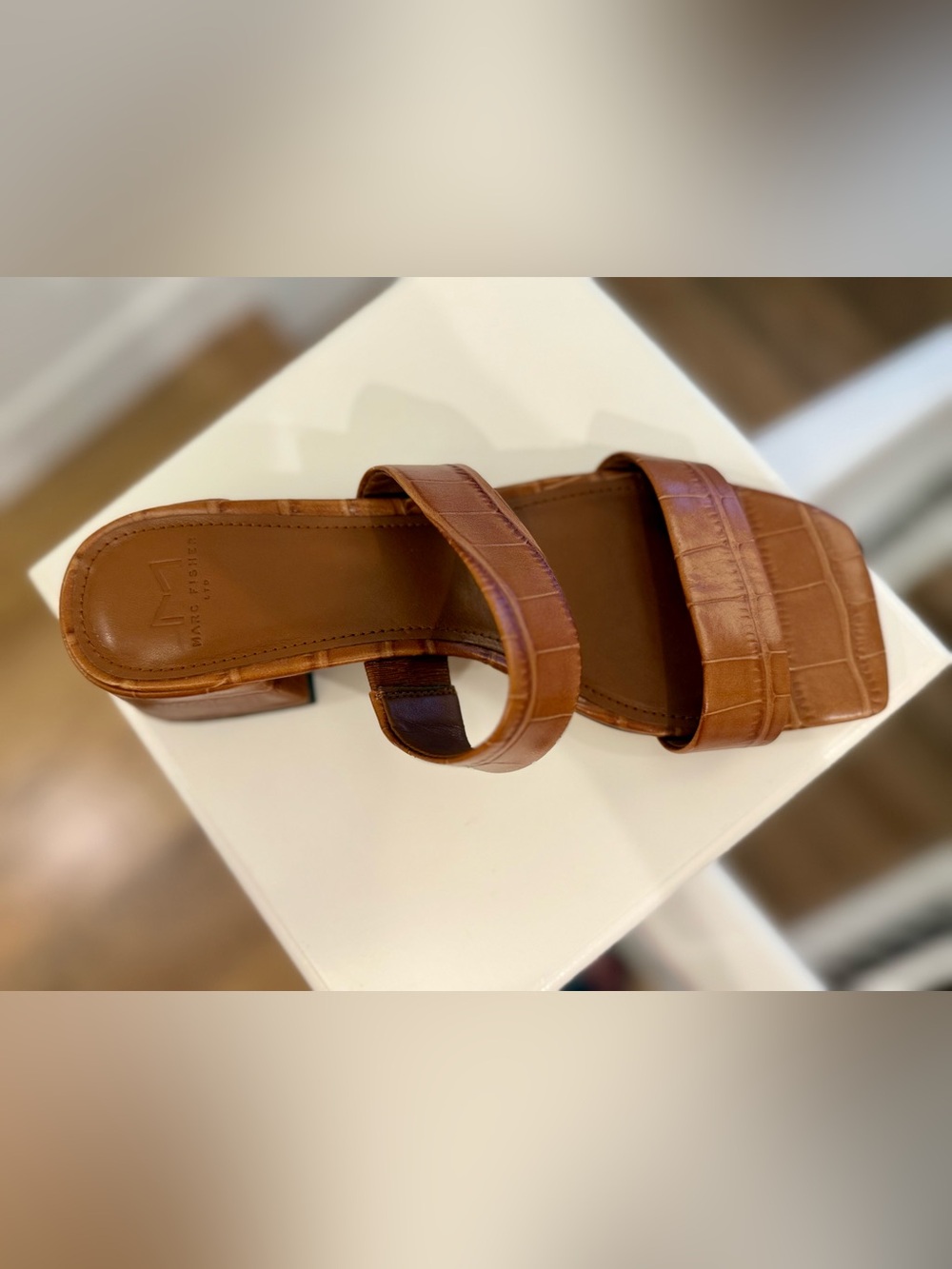 Marc Fisher LTD Cognac Croc Embossed Block Heel Slide Sandals Women’s Size 9 New - Picture 3 of 9